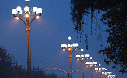 四川成都金牛大道——“芙蓉中华”灯