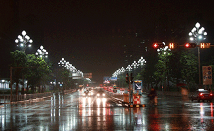 广东深圳——“荔枝中华”灯