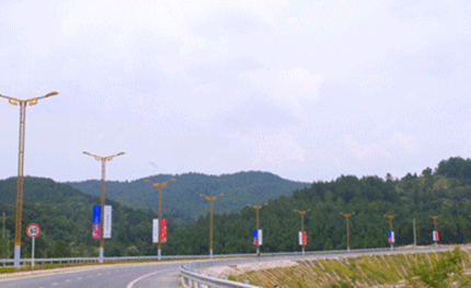 四川广元“蜀纹”灯：传统灯具上的“中国风”